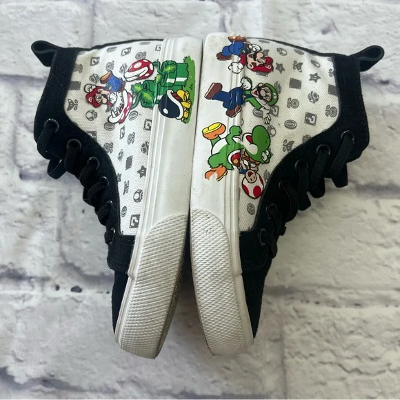 Mario Kart Boys’ High Top Sneakers,‎ Sizes 12 - Picture 8 of 17